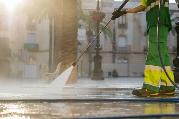 Why Choose Our Certified Pressure Washing Experts for Your Project Needs in Elwood, IN?